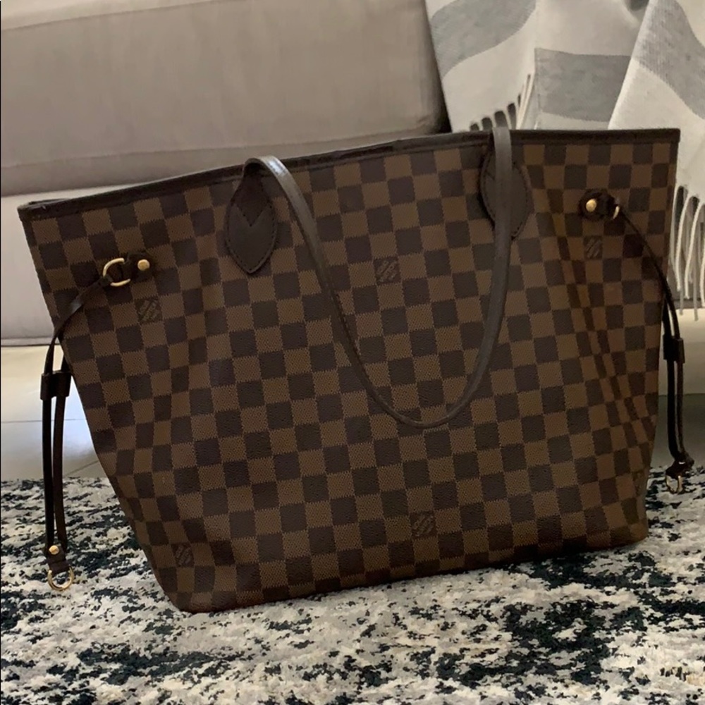 Authentic Louis Vuitton Damiere Neverfull Bag